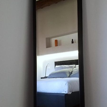 Contemporary Rooms Сан-Джиминьяно Экстерьер фото
