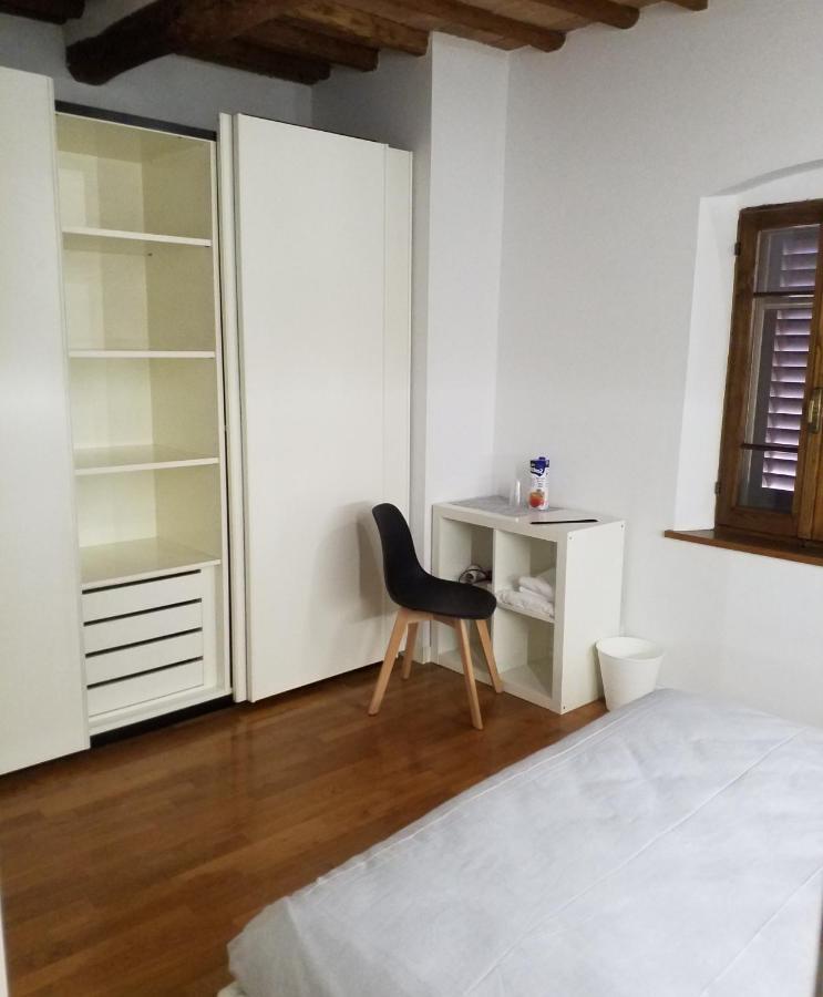 Contemporary Rooms Сан-Джиминьяно Экстерьер фото
